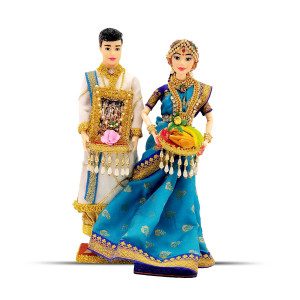 Traditional South Indian Bride and Groom Doll Pair – Pelli Thoranam Ceremony Theme
