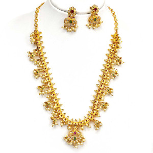 Classic Butta Pusalu Necklace Set with Jhumka Earrings