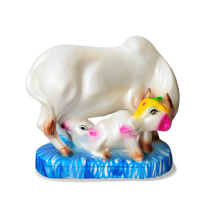 Fiber Cow and Calf Statue