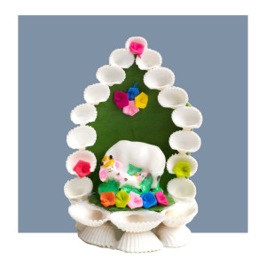 Sea Shell Decorative Cow & Calf Figurine