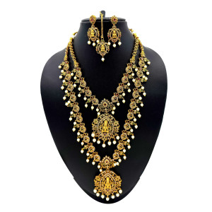Luxurious Temple Jewellery Set