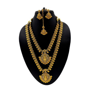 Exquisite Temple Jewellery Set