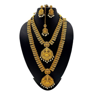 Regal Temple Jewellery Set