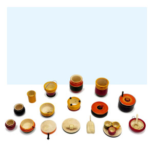 Etikoppaka Wooden Miniature Kitchen Set – 17-Piece Lacquerware Toy Collection