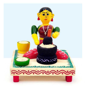 Etikoppaka Grinding Woman Set – Handcrafted Wooden Village Scene Toy