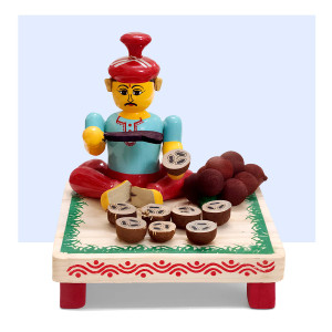 Etikoppaka Wooden Betel Nut Seller Toy