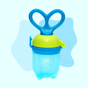Mee Mee Fruit & Food Nibbler with Easy Grip Handle – Blue & Green