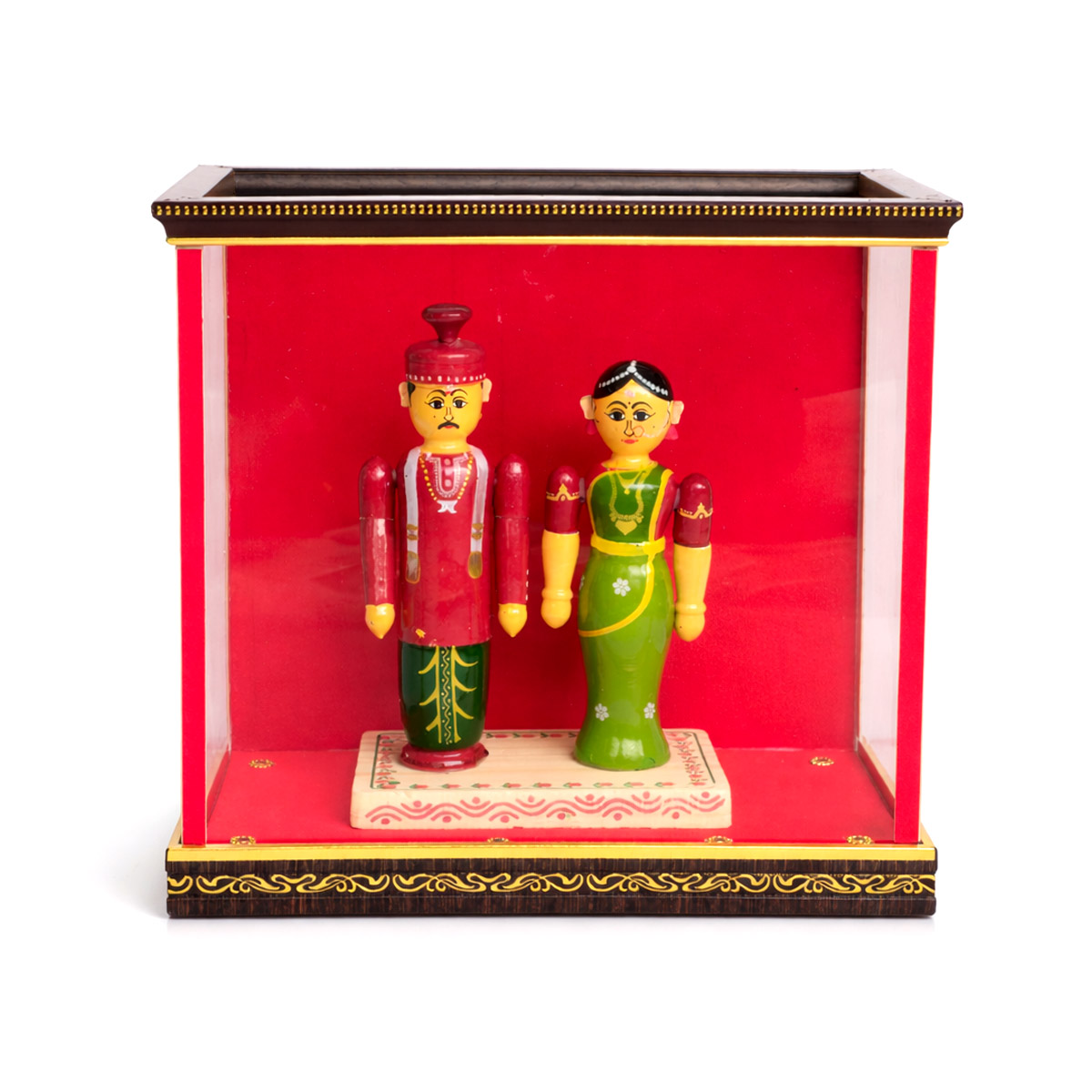 Traditional Wedding Couple Wooden Figurine