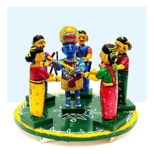 Kondapalli Krishna Raas Leela Dandiya Set – Traditional Wooden Toy Display