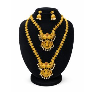 Simple Nakshi Temple Necklace Set