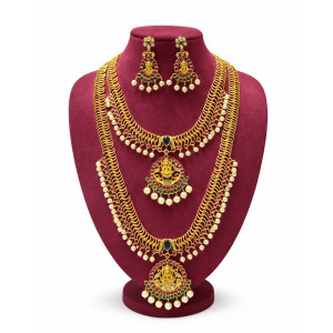 Layered Ruby Temple Pearl Necklace