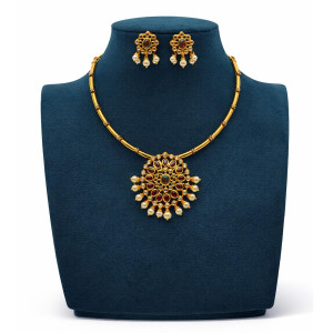 Ruby Pearl Floral Necklace Set