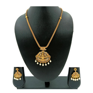 Antique Gold-Plated Temple Pendant Necklace Set with Pearls