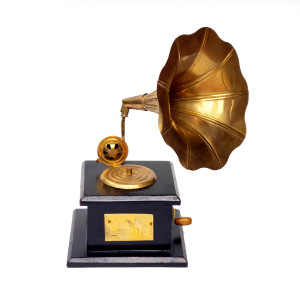 Handcrafted Miniature Gramophone Showpiece