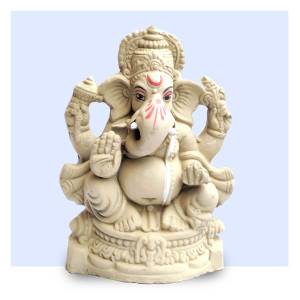 Clay Lord Ganesha Idol – Handcrafted Devotional Sculpture